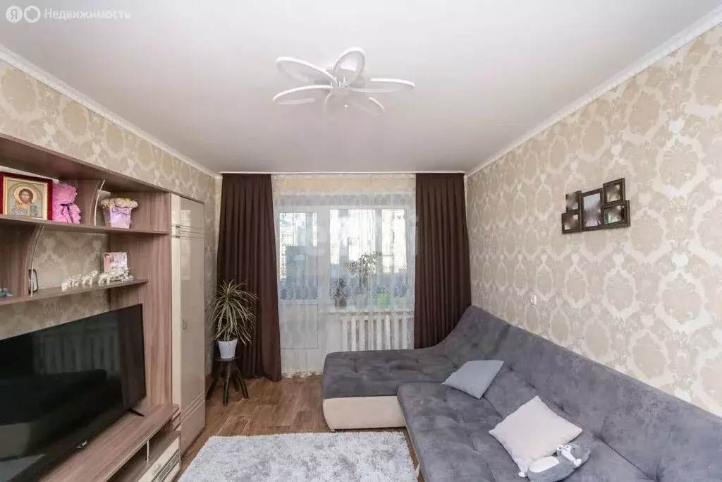 3-комнатная квартира: Ишим, улица Карла Маркса, 24 (60.3 м) - Фото 1