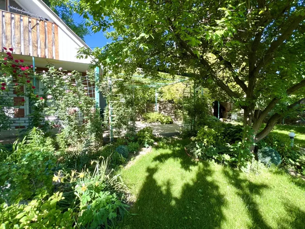 Дом в Волгоградская область, Волжский Дружба СНТ, ул. Подгорная (40 м) - Фото 2