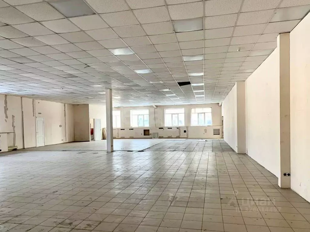 Склад в Свердловская область, Екатеринбург ул. 8 Марта, 267Н (614 м) - Фото 1