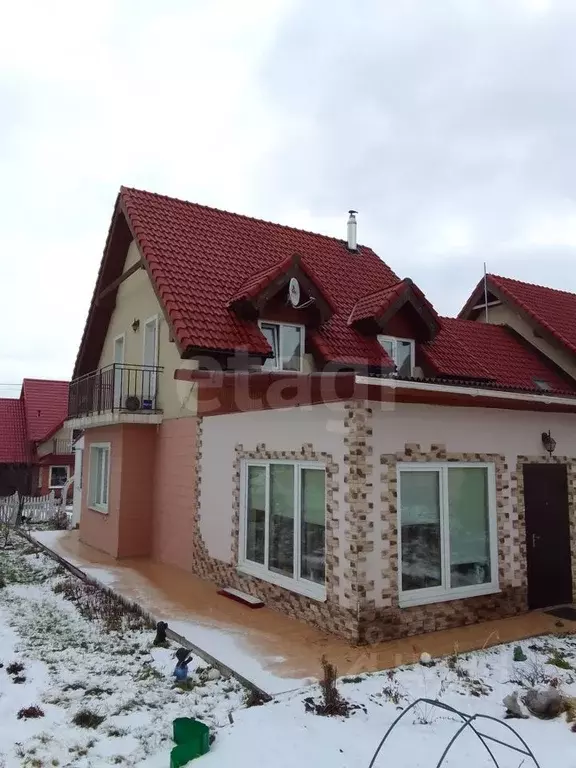 Таунхаус в Красноярский край, Красноярск городской округ, пос. ... - Фото 2