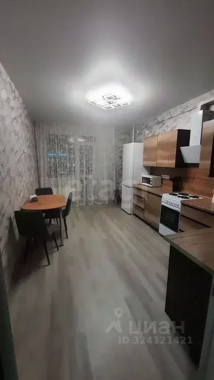 2-к кв. Ямало-Ненецкий АО, Новый Уренгой Созидателей мкр, 2к3 (59.0 м) - Фото 1