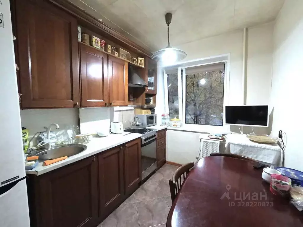 3-к кв. Коми, Сыктывкар Коммунистическая ул., 76 (62.2 м) - Фото 2