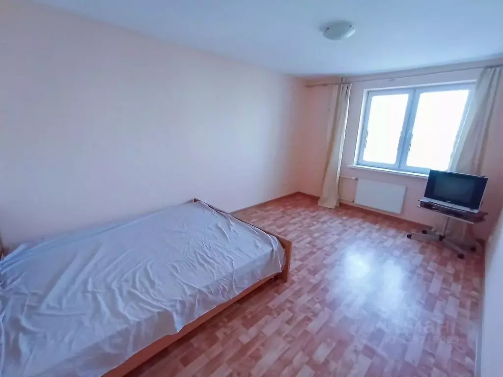 1-к кв. Свердловская область, Екатеринбург ул. Умельцев, 9А (40.0 м) - Фото 1