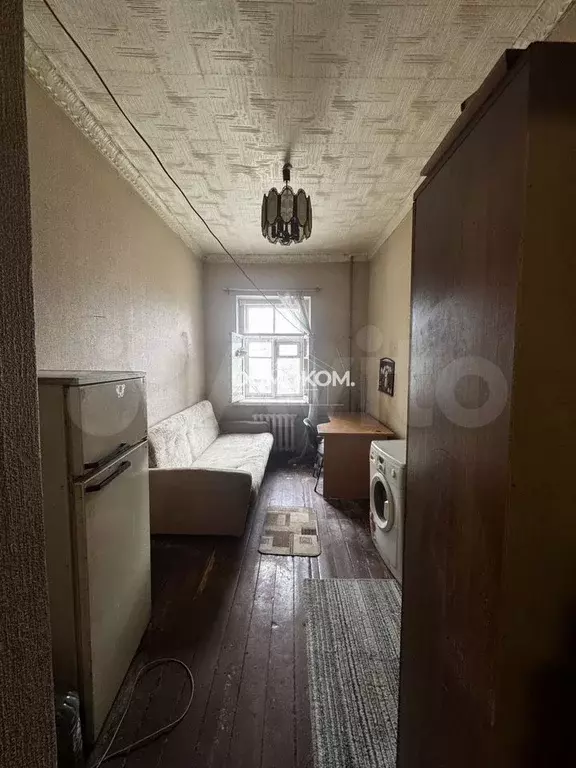 Комната 11 м в 1-к., 1/2 эт. - Фото 1