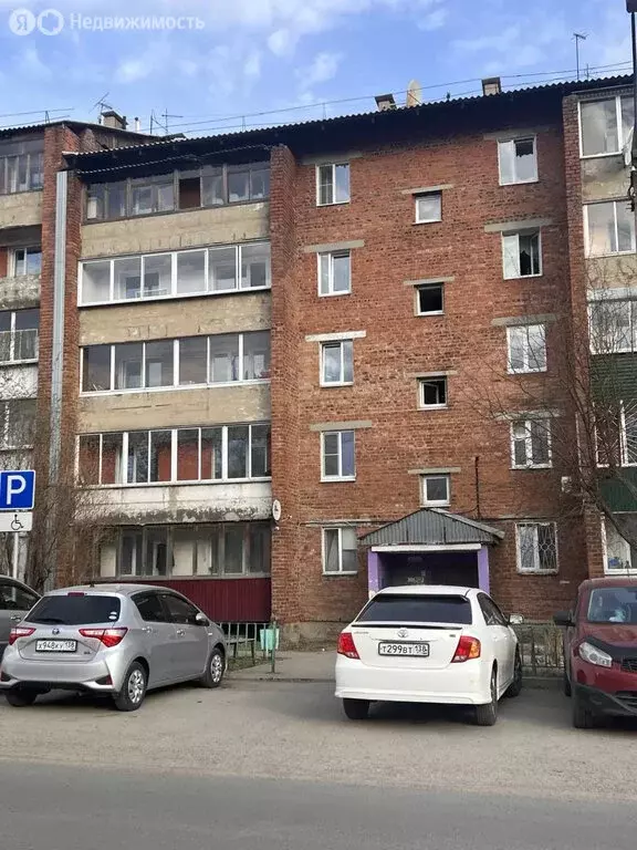 3-комнатная квартира: Иркутск, Спартаковская улица, 4 (64 м) - Фото 1