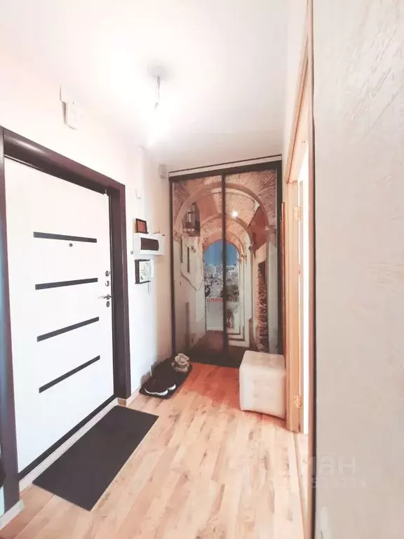 3-к кв. Челябинская область, Челябинск ул. Габдуллы Тукая, 17 (82.0 м) - Фото 1