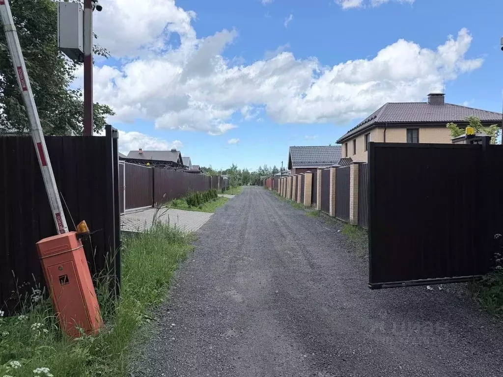 Участок в Ленинградская область, Всеволожский район, Бугровское ... - Фото 1