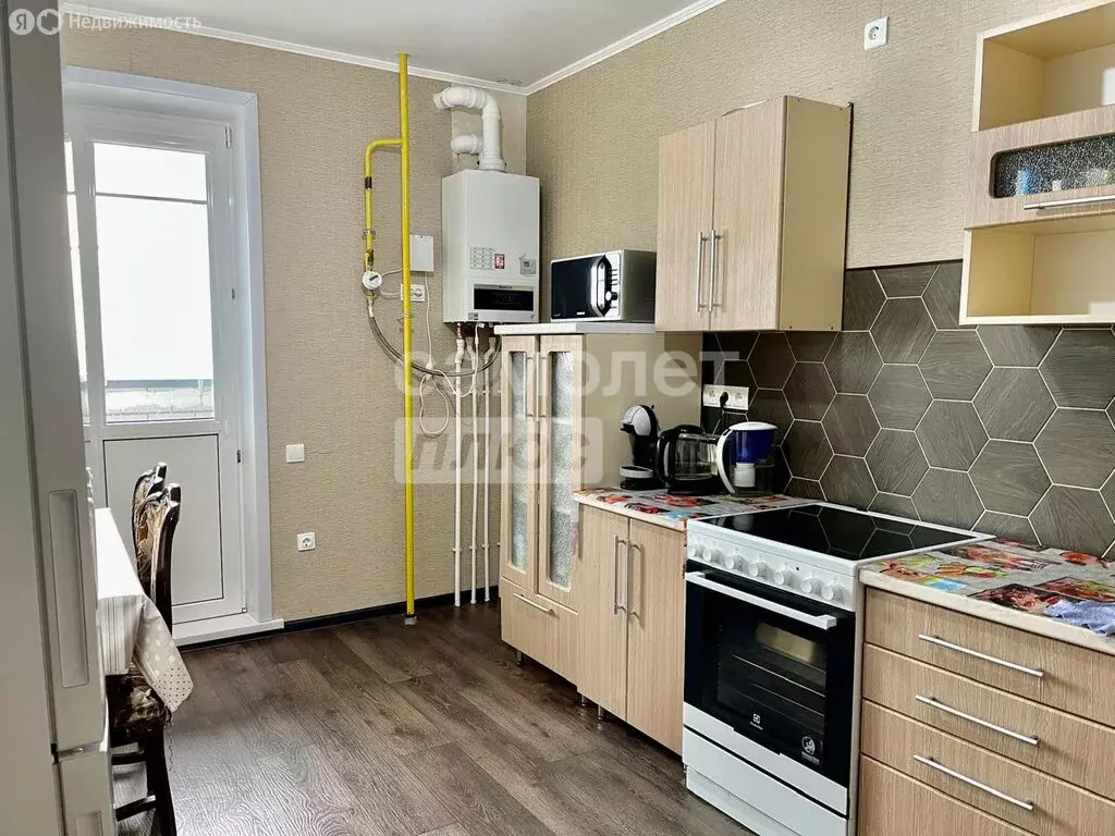2-комнатная квартира: Астрахань, улица Генерала Епишева, 65 (59.1 м) - Фото 0