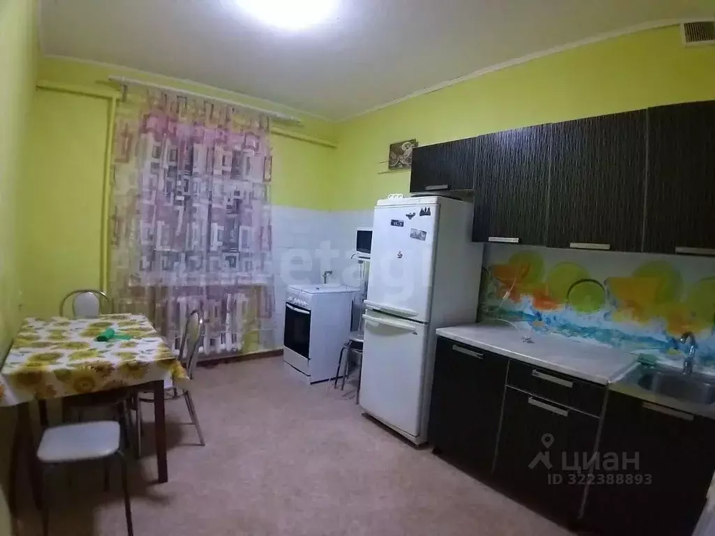 3-к кв. Ямало-Ненецкий АО, Тарко-Сале Пуровский район, ул. 50 лет ... - Фото 1