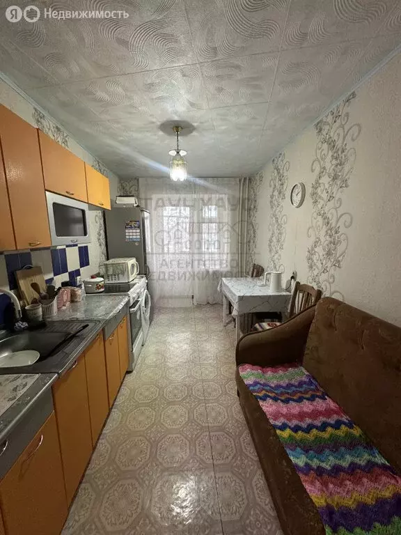 3-комнатная квартира: Нефтекамск, улица Строителей, 89 (71 м) - Фото 2