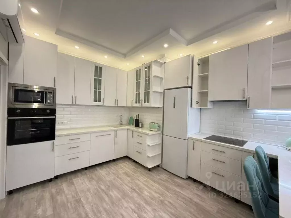 1-к кв. Крым, Симферополь ул. Фрунзе, 41А (63.0 м) - Фото 2