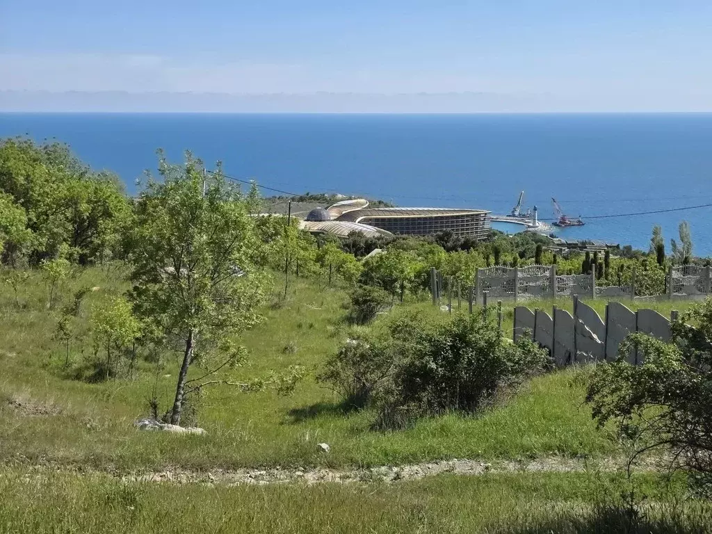 Участок в Крым, Ялта муниципальный округ, с. Оползневое ул. Весенняя, ... - Фото 1