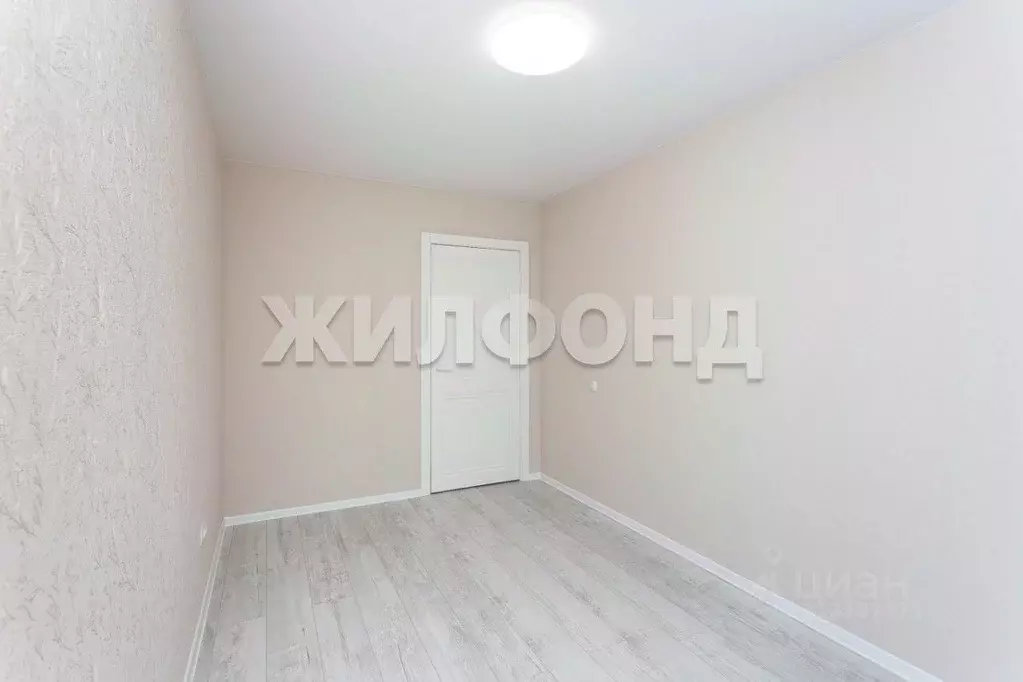 2-к кв. Новосибирская область, Новосибирск Железнодорожная ул., 8 ... - Фото 1