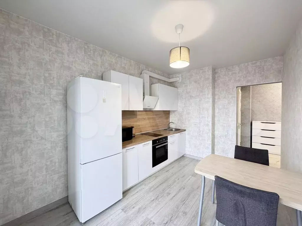 1-к. квартира, 40 м, 9/25 эт. - Фото 1