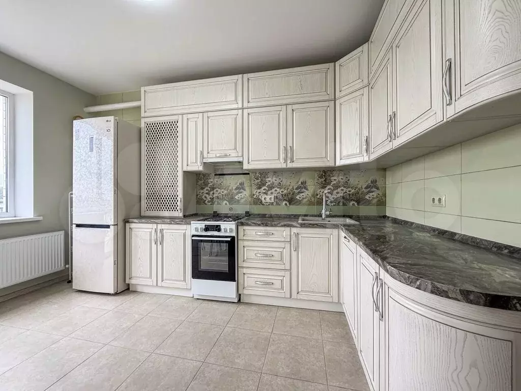 2-к. квартира, 70 м, 6/7 эт. - Фото 0