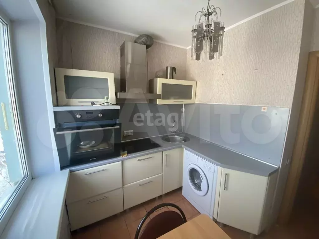 3-к. квартира, 60 м, 5/5 эт. - Фото 0