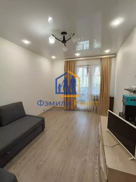 2-к кв. Калужская область, Обнинск ул. Усачева, 21 (70.1 м) - Фото 2