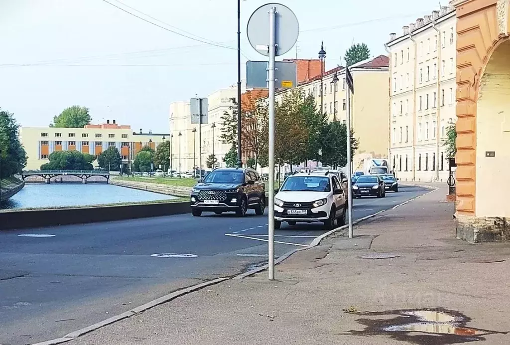 Комната Санкт-Петербург ул. Декабристов, 57 (16.0 м) - Фото 2
