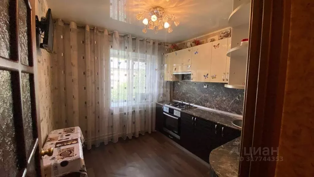 3-к кв. Оренбургская область, Оренбург городской округ, пос. ... - Фото 1