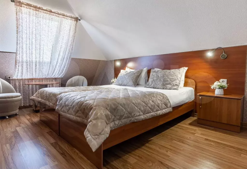 Комната 15 м, 1/5 эт. - Фото 0