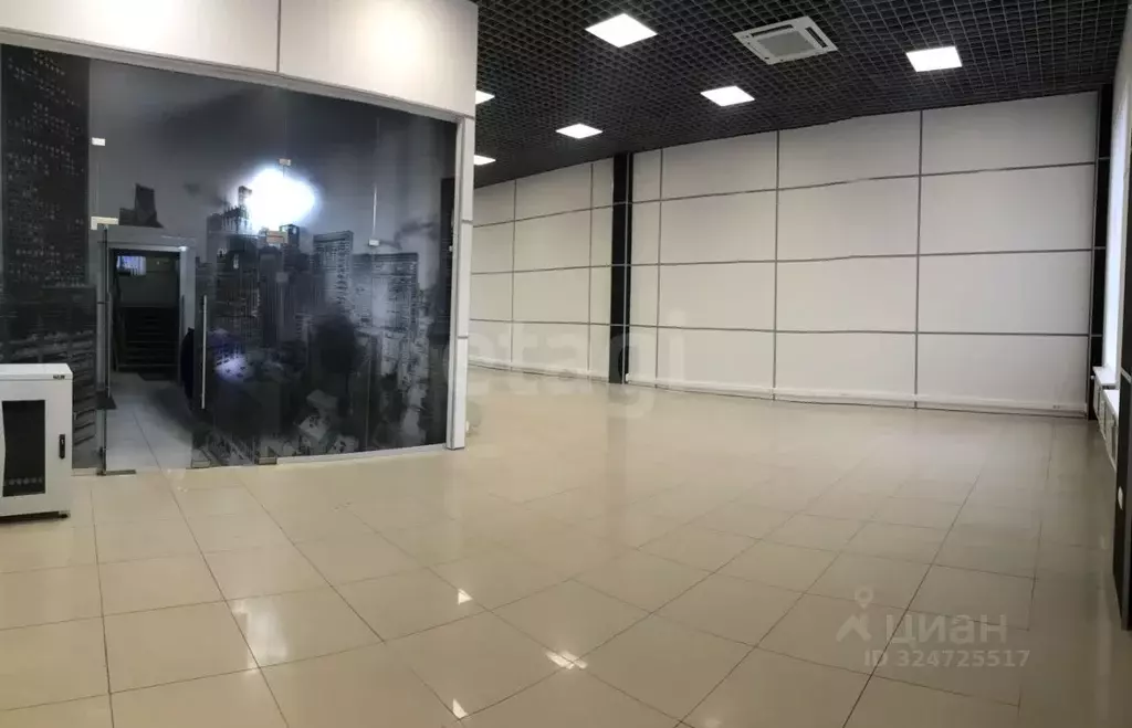 Офис в Красноярский край, Красноярск просп. Металлургов, 1Мс4 (125 м) - Фото 1