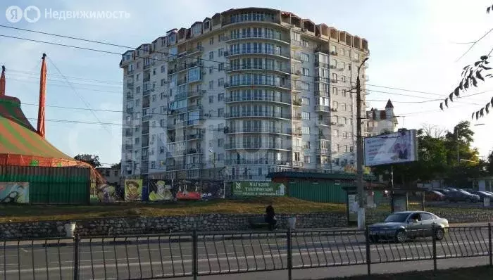 3-комнатная квартира: Севастополь, улица Загородная Балка, 2Г (95 м) - Фото 0