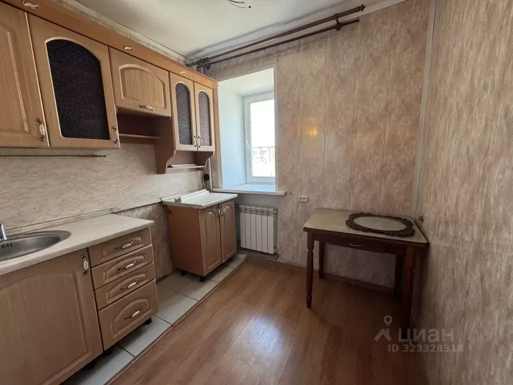 2-к кв. Бурятия, Улан-Удэ ул. Гагарина, 33 (42.0 м) - Фото 1