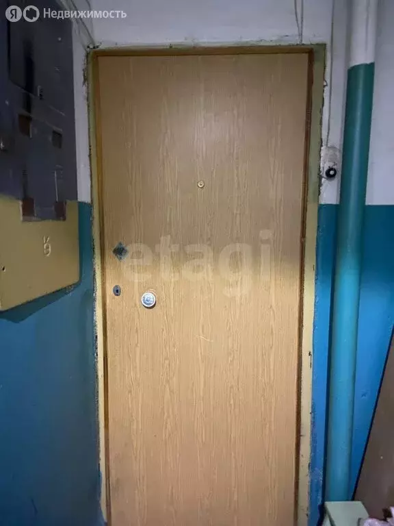 3-комнатная квартира: Волгоград, улица Таращанцев, 63 (57.4 м) - Фото 1