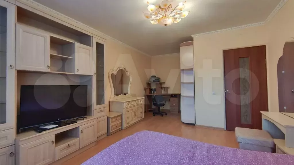 1-к. квартира, 41 м, 2/17 эт. - Фото 0