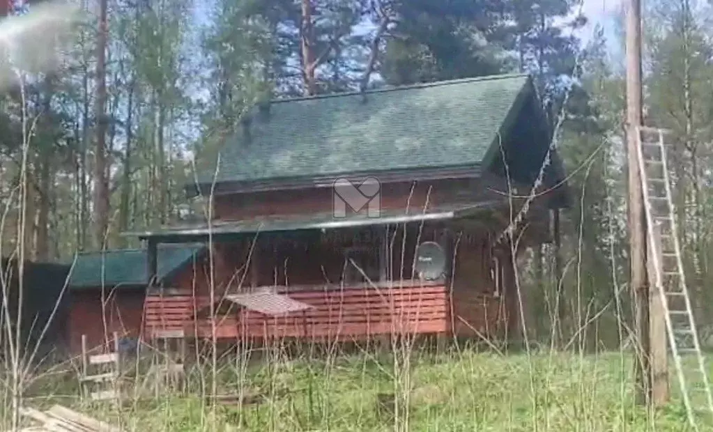 Дом в Карелия, Лахденпохский муниципальный округ, пос. Сикопохья ул. ... - Фото 1