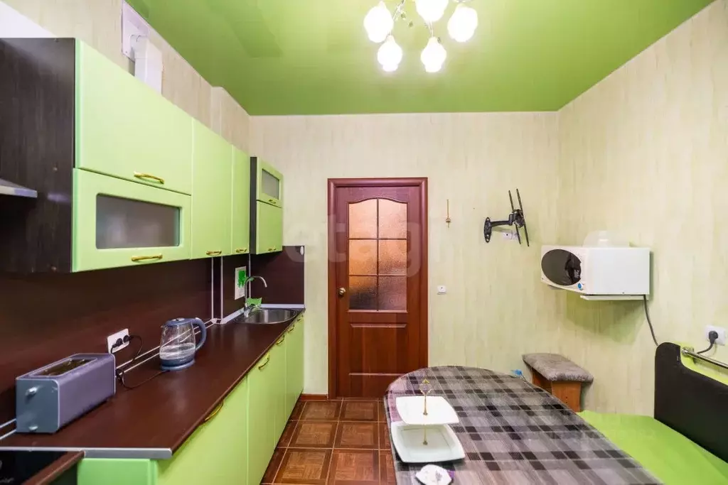 2-к кв. Ханты-Мансийский АО, Сургут Игоря Киртбая ул., 21/1 (56.5 м) - Фото 0