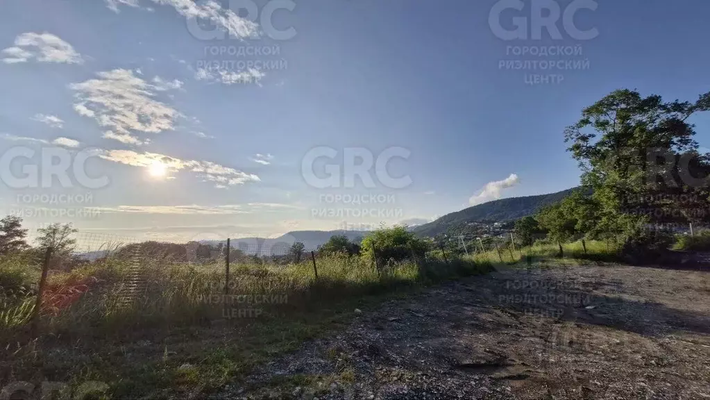 Участок в Краснодарский край, Сочи городской округ, с. Верхний Юрт ул. ... - Фото 1