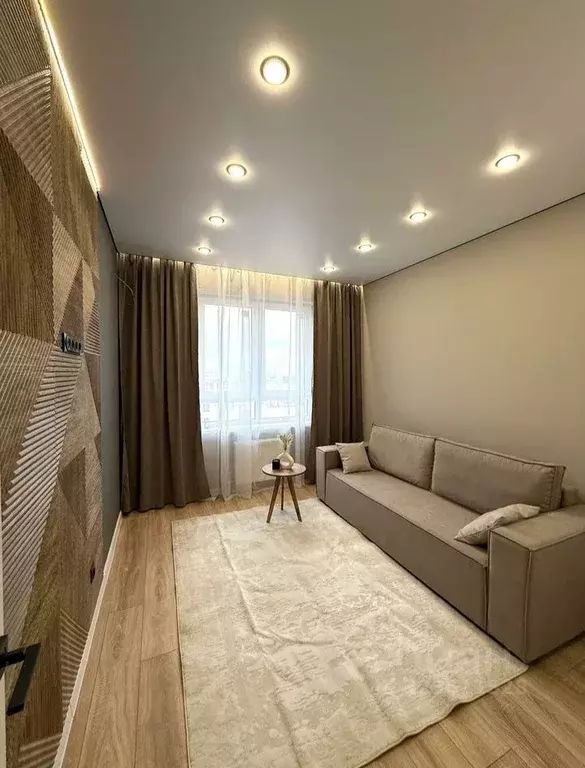 1-к кв. Татарстан, Казань ул. Зур Урам, 1К (40.0 м) - Фото 1