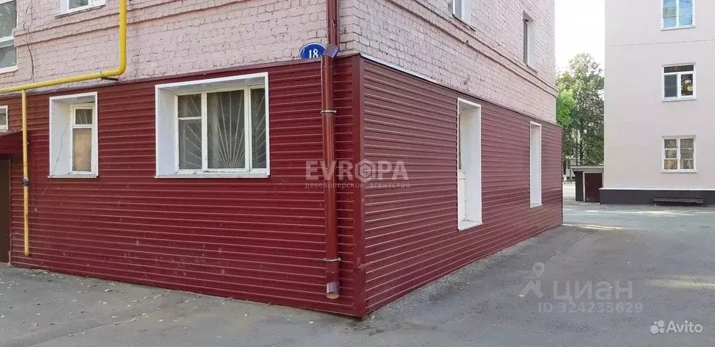 Торговая площадь в Ульяновская область, Ульяновск ул. Металлистов, 18 ... - Фото 2