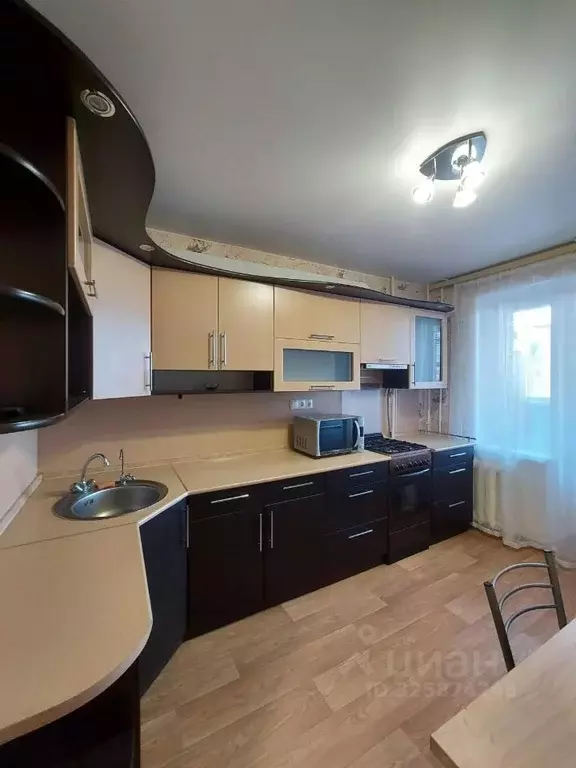 1-к кв. Псковская область, Псков Рижский просп., 74а (39.0 м) - Фото 2