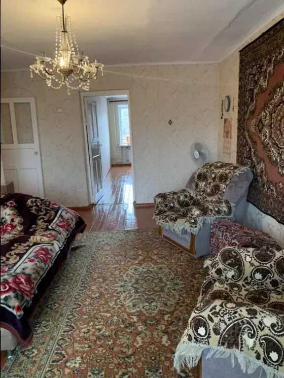 3-к кв. Кемеровская область, Новокузнецк ул. Веры Соломиной, 24 (60.0 ... - Фото 1