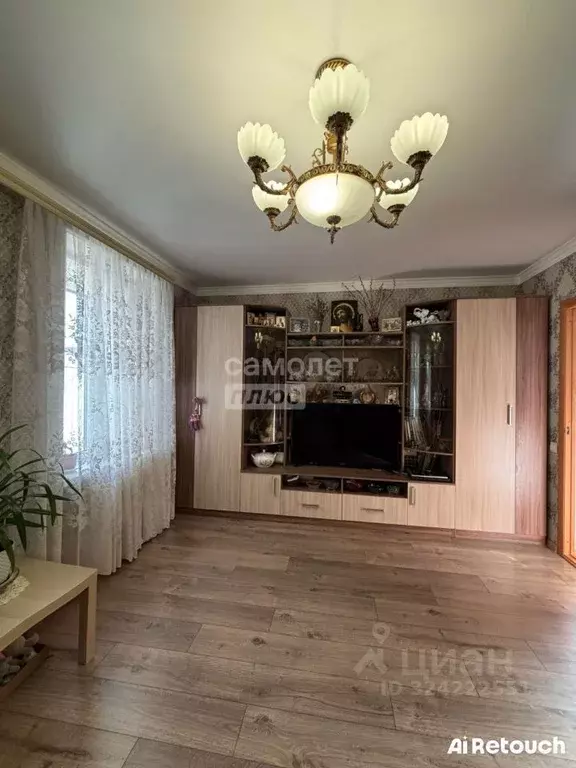 Дом в Краснодарский край, Тимашевск Выборная ул. (49 м) - Фото 1