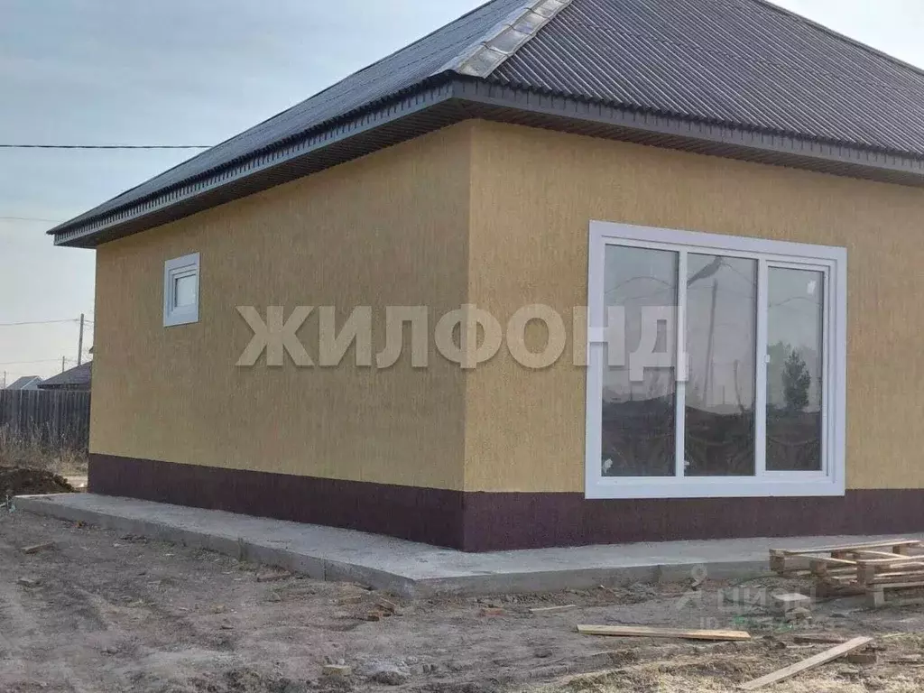 Дом в Хакасия, Абакан Центральная ул. (80 м) - Фото 2