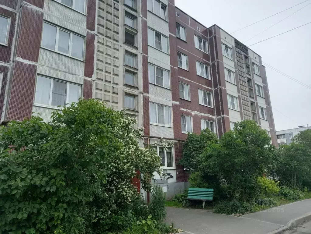 2-к кв. Ленинградская область, Гатчина ул. Рощинская, 13 (52.6 м) - Фото 0