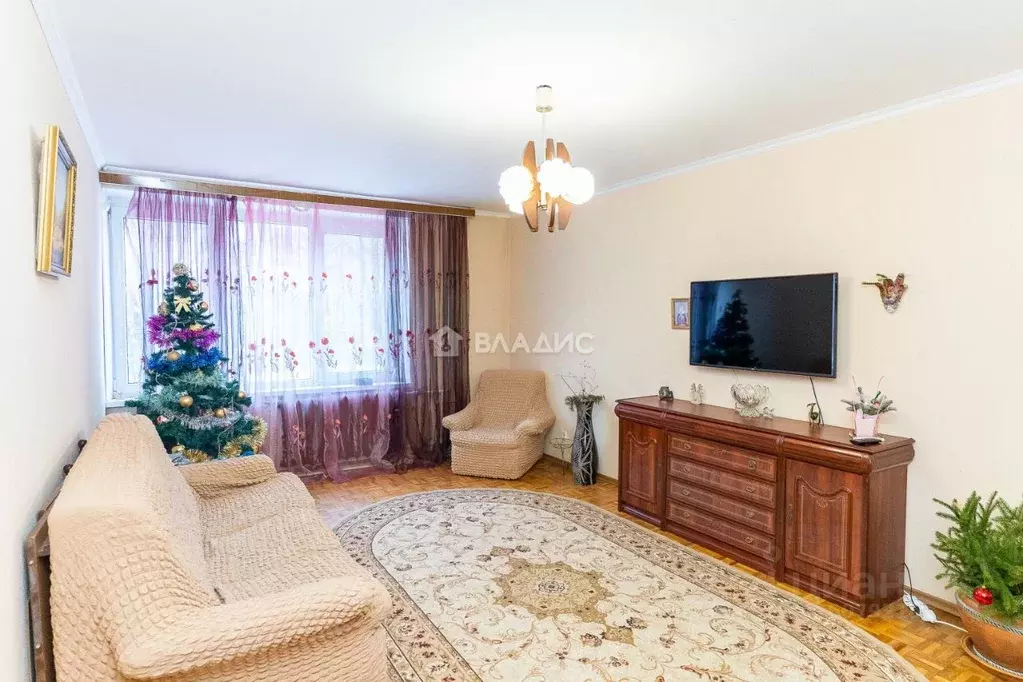 3-к кв. Владимирская область, Ковров ул. Чернышевского, 11 (64.6 м) - Фото 1