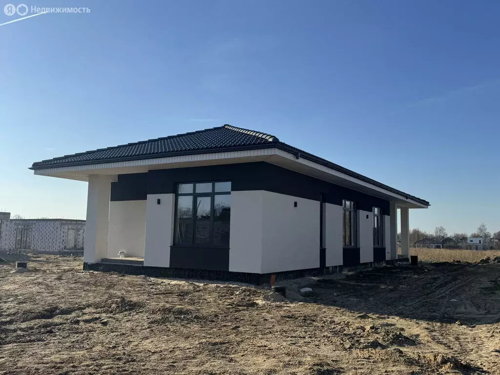 Дом в Калининградская область, Гурьевский муниципальный округ, посёлок ... - Фото 1