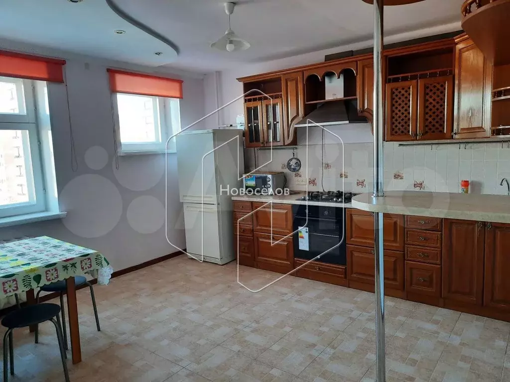 1-к. квартира, 42 м, 7/10 эт. - Фото 1