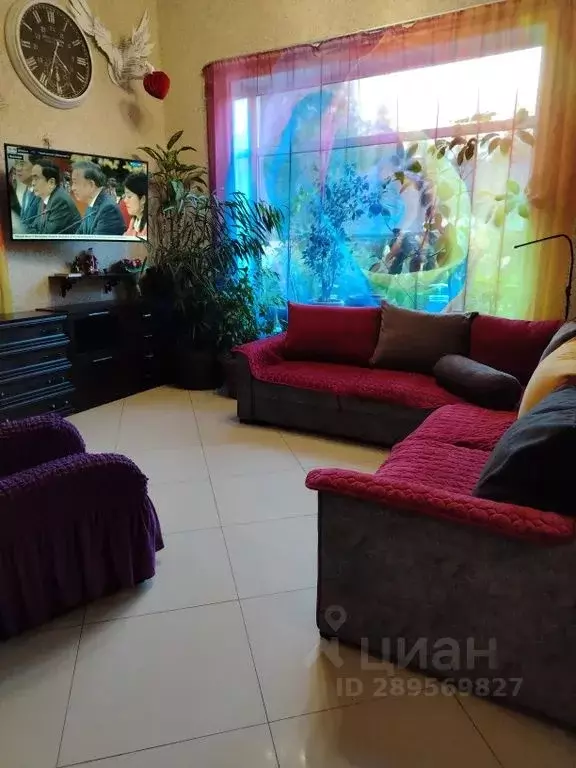 Дом в Ленинградская область, Выборг туп. Вербовый, 4 (200 м) - Фото 1