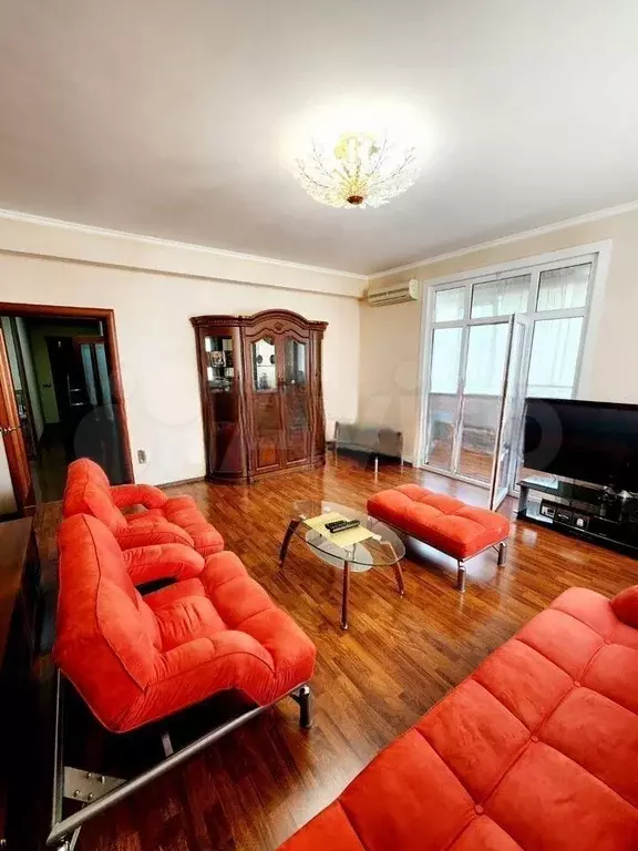 2-к. квартира, 98 м, 2/6 эт. - Фото 0