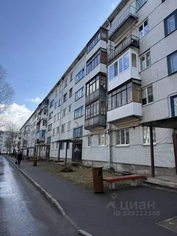 3-к кв. Псковская область, Псков пер. Машиниста, 5 (60.0 м) - Фото 1