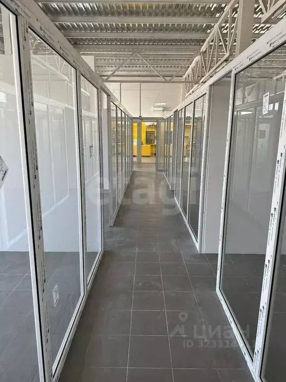 Помещение свободного назначения в Ростовская область, Батайск ул. ... - Фото 1