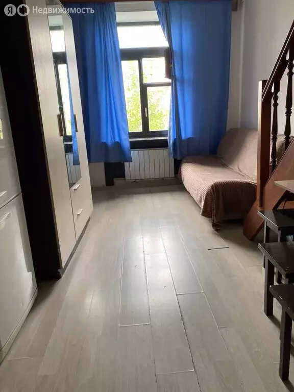 1к в 10-комнатной квартире (17 м) - Фото 1