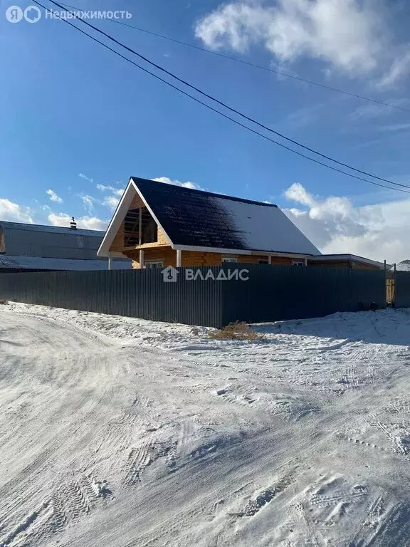 Дом в село Нижний Саянтуй, ДНП Нижний Саянтуй, Луговая улица (230 м) - Фото 1