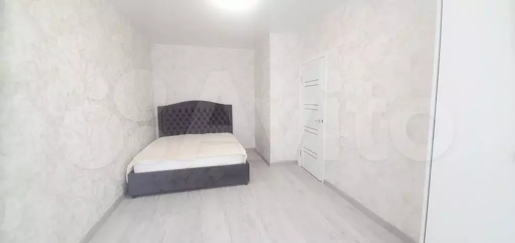 2-к. квартира, 60 м, 3/9 эт. - Фото 0