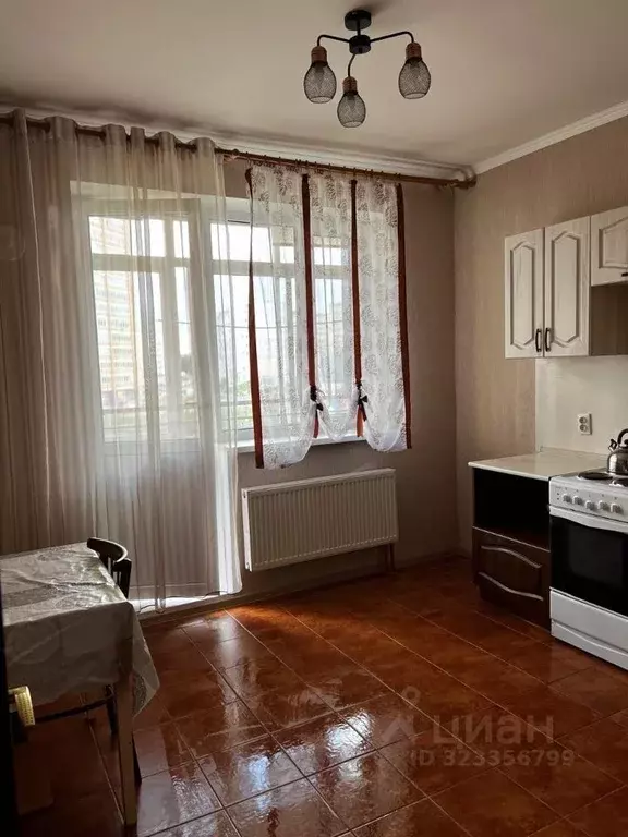 1-к кв. Белгородская область, Старый Оскол Степной мкр, 25 (42.0 м) - Фото 0